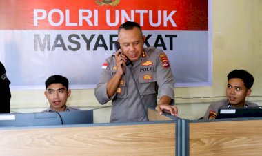 Kapolres-Flores-Timur-AKBP-I-Nyoman-Putra-Sandita-Lakukan-Pengecekan-Peralatan-Pendukung-Layanan-110