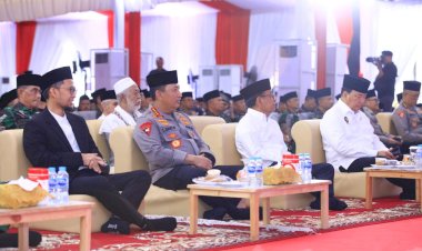 Kapolri-Gelar-Buka-Puasa-Bersama-Kementerian-dan-TNI-di-Lapangan-Bhayangkara-Mabes-Polri