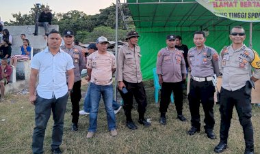 Jaga-Situasi-kondusif,-Polres-Flores-Timur-Terjunkan-Personelnya-Amankan-Kompetisi-Sepak-Bola-Liga-2-ASKAB-2025
