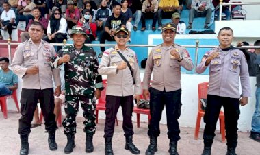 Dukungan-Penuh-Polres-Flotim,-Turnamen-Liga-1-ASKAB-Berlangsung-Aman-dan-Lancar