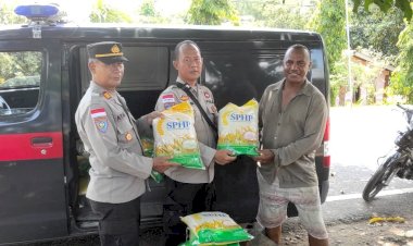 Bantu-Ringankan-Beban-Warga,-Satbinmas-Polres-Flotim-Gelar-Gerakan-Pangan-Murah-di-Desa-Mokantarak