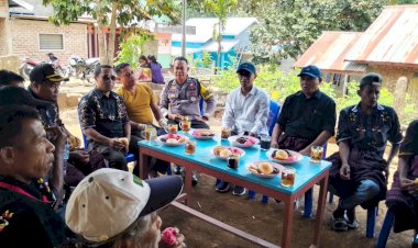 Lewohala-Gelar-Ritual-Tutup-Kampung,-Bhabinkamtibmas-Ajak-Warga-Hidup-Selaras-dengan-Alam-dan-Jaga-Kamtibmas