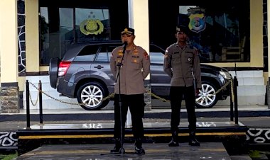 Kapolres-Flotim-Tekankan-Disiplin,-Kesehatan-Anggota,-dan-Pelaksanaan-Operasi-Zebra-dalam-Apel-Jam-Pimpinan