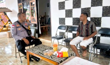 Sambangi-Tokoh-Agama,-Bhabinkamtibmas-Tampung-Keluhan-Lingkungan-Jemaat