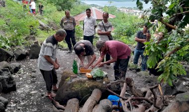 Sakral-dan-Penuh-Makna,-Ritual-Adat-Jadi-Simbol-Rekatnya-Persaudaraan