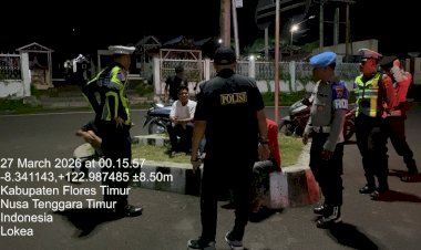 Patroli-Malam-UKL-I-Polres-Flotim,-Sasar-Titik-Rawan-Hingga-Weri-dan-Sandominggo