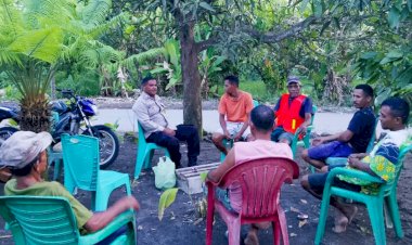 Tetap-Kondusif,-Bhabinkamtibmas-Bripka-Semarno-Rangkul-Pemuda-Desa-Nawokote