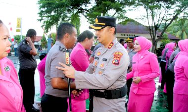Haru-dan-Bangga-Warnai-Kenaikan-Pangkat-38-Bintara-Polres-Flores-Timur