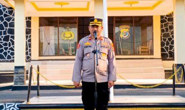 Apel-Jam-Pimpinan,-Waka-Polres-Flores-Timur-Apresiasi-Kinerja-Personel-dan-Tekankan-Disiplin