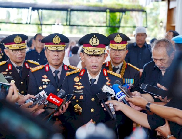 Hadiri Pemakaman, Kapolri: Pesan Eyang Meri Jadi Inspirasi dan Semangat Keluarga Besar Polri 