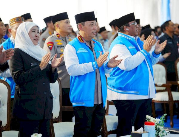 Kapolri di Hadapan Buruh: Satukan Tekad dan Barisan untuk Wujudkan Indonesia Emas 2045!
