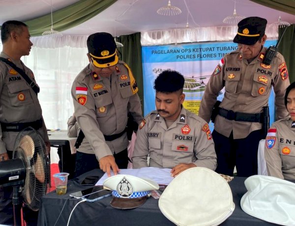 Operasi Ketupat 2026, Wakapolres Flotim Pastikan Personel Siap Tugas