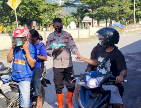 Hadir dengan Kepedulian, Personel Polsek Wulanggitang Sapa Warga Lewat Aksi Humanis