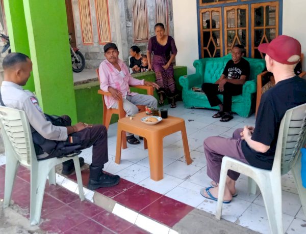 Sambangi Warga Mewet, Bhabinkamtibmas Perkuat Kebersamaan Menjaga Keamanan