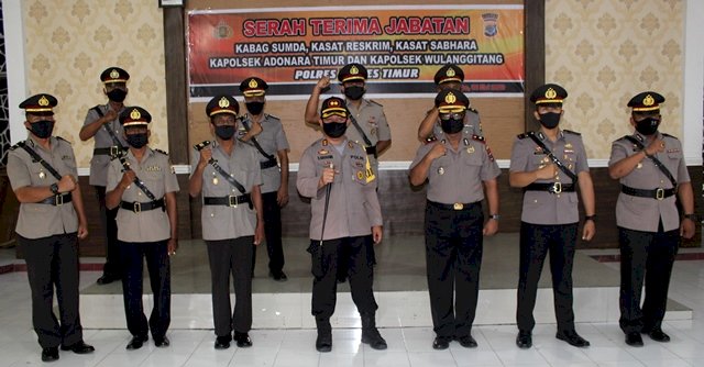 Terbatas, Kapolres Pimpin Serah Terima Kabag, Kasat, dan Kapolsek Dilingkup Polres Flotim