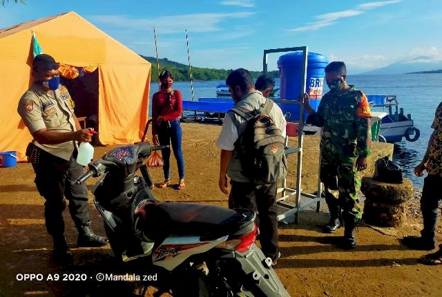 Bhabinkamtibmas Bripka MandalaMonitoring Sitkamtibmas Penanganan Penyebaran Covid19
