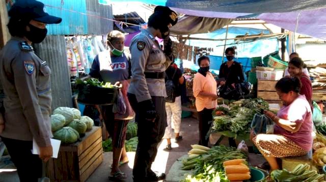Rutin, Satgas Aman Nusa II Laksanakan Patroli dan Himbauan Kepada Masyarakat Tentang Protocol Kesehatan