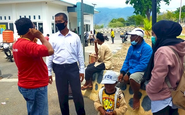 Peduli Covid-19, Tiem Satgas Aman Nusa Terus Lakukan Patroli dan Mengajak Warga Untuk Terapkan Prokol Kesehatan