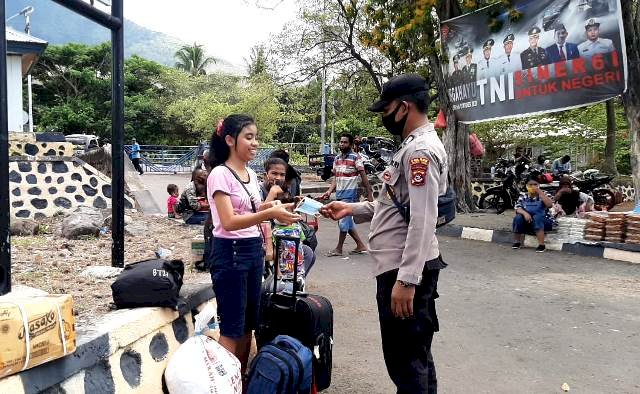Aman Nusa II, Satgas Lakukan Patroli Rawan Keramaian Sekaligus Sambang Apotik