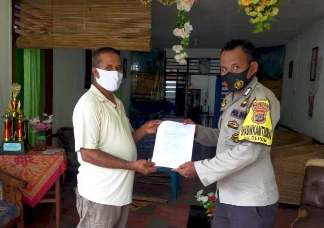 Jelang NATARU, Bhabinkamtibmas Sambang Warga Sampaikan Himbauan Kamtibmas