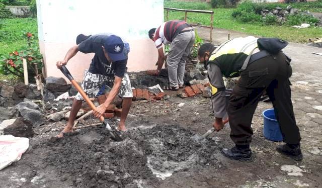 Sambang Ke Warga Desa Binaan Bhabinkamtibmas Sampaikan Pesan Kamtibmas