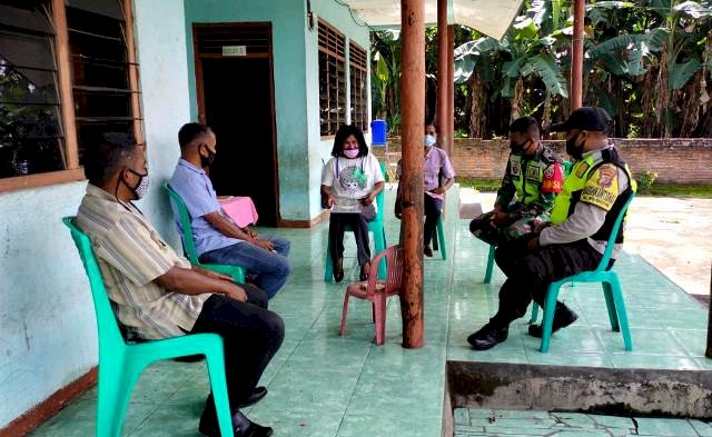 Bersinergi, Bhabinkamtibmas Bersama Bhabisa 1624-06 Lakukan Sambang Ke Sekolah