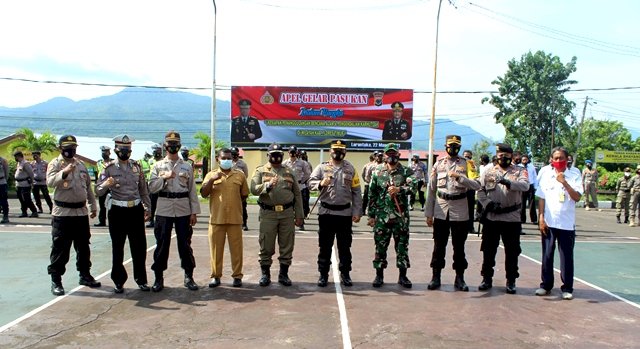 Antisipasi Bencana, Kapolres Flotim Pimpin Apel Gelar Pasukan Penanggulangan Bencana Alam dan Pengendalian Karhutlah