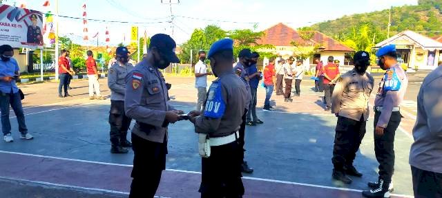 Tegakkan Disiplin, Propam Polres Flotim Sidak Sikap Tampang Anggotanya