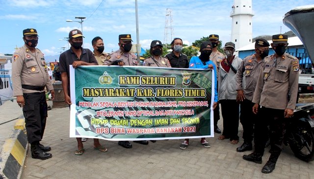 Operasi Bina Waspada, Polres Flotim Blusukan Beri Penyuluhan Paham Radikalisme