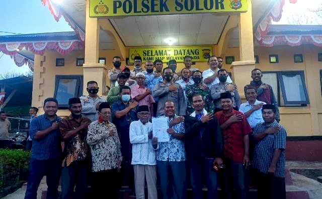Polres Flotim Wujudkan Perdamaian Masalah Penganiayaan Antara Desa di Kec. Solor Timur