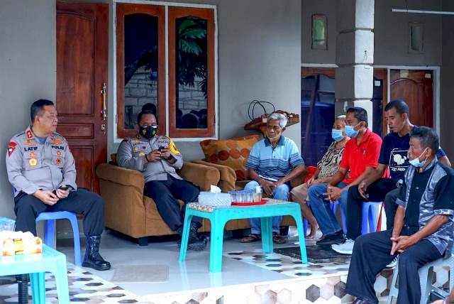 Beri Penguatan, Kapolda NTT Kunjungi Keluarga Korban Pembunuhan di Kota Kupang