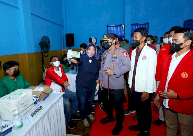 Akselerasi Vaksinasi se-Indonesia, Kapolri Sebut Sebagai Upaya Persiapan Pandemi ke Endemi