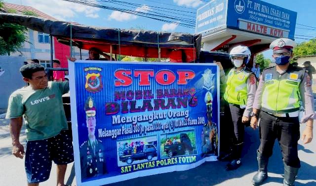 Sat Lantas Polres Flotim Sosialisasikan UU Tentang Lalu Lintas dan Angkutan Jalan