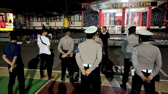 Berikan Rasa Aman Masyarakatnya, Polres Flotim Gelar Patroli Malam