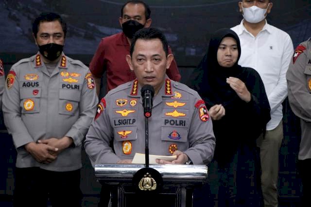 Kapolri: Ada 6 Tersangka Tragedi Kanjuruhan
