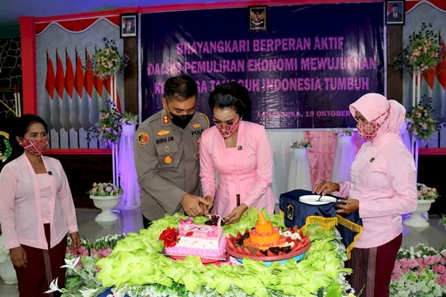 Rayakan HKGB ke-70, Bhayangkari Cabang Flores Flotim Gelar Syukuran