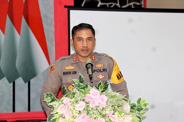 Hadiri Perayaan HKGB ke-70, Kapolres Flotim : Tolong Jaga Kekompakan