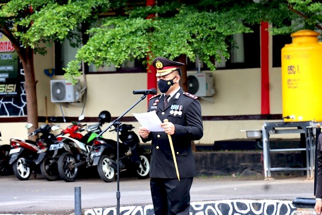 Kapolres Flotim Pimpin Upacara Peringatan Hari Pahlawan