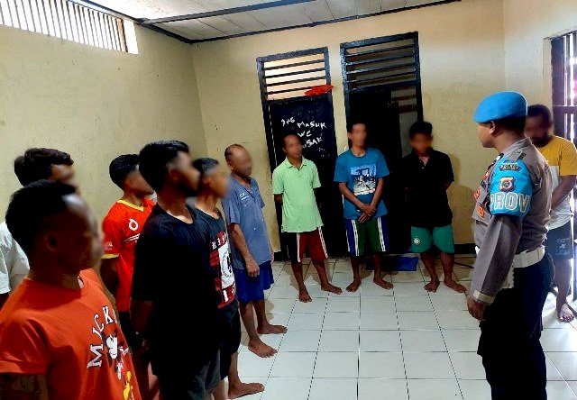 Tingkatkan Kewaspadaan, Propam Rutin Lakukan Pengecekan Petugas Jaga dan Tahanan