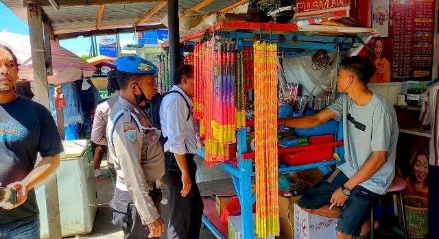 Hari Pertama Ops Pekat, Polres Flotim Sasar Penjual Petasan dan Miras