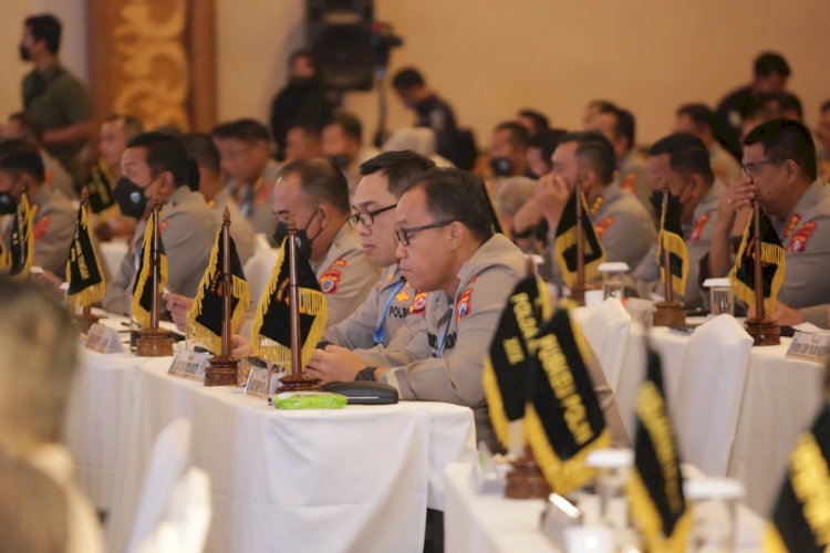 Waka Polri : Diharapkan SDM Polri Dapat Mencapai Keunggulannya Guna Mendukung Stabilitas Keamanan