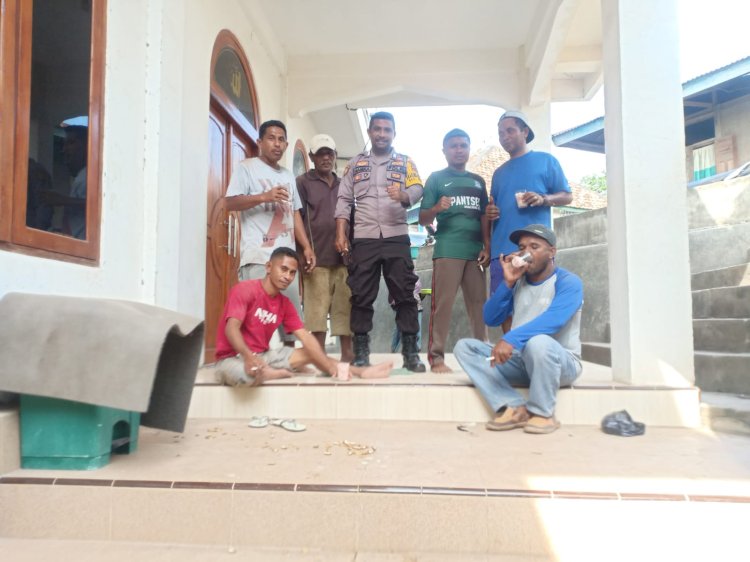 Bantu Warga Membangun Tempat Wudhu Di Desa Lamahala Jaya - Adonara Timur