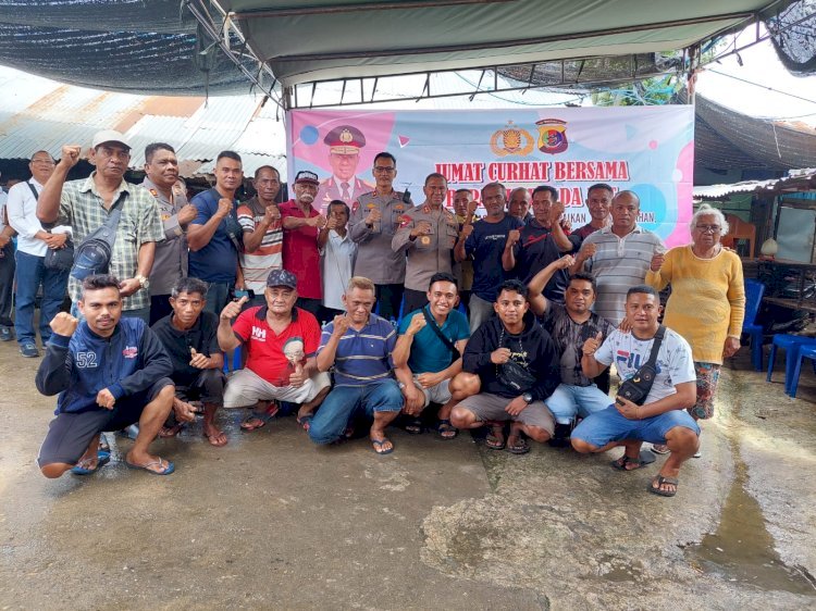 Jumat Curhat di Pasar Kasih Naikoten I, Kapolda NTT Terima Berbagai Keluhan Masyarakat