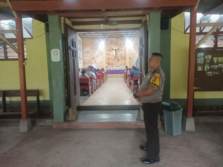 Ciptakan Rasa Aman Dan Kondusif, Bhabinkamtibmas Laksanakan PAM Gereja