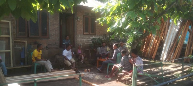 Polsek Titehena Gelar Jumat Curhat Dengarkan Keluh Kesah Masyarakat