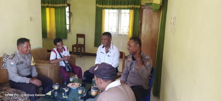 Jalin Sinergitas, Bhabinkamtibmas Sambang Kantor Camat Demon Pagong