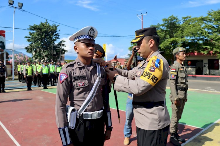 Kapolres Flotim Pimpin Apel Gelar Pasukan OPS Semana Santa Turangga 2023