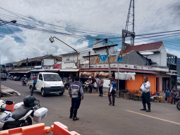 Polres Flotim Dirikan Pos Pengamanan Dalam Rangka Pengamanan Lebaran Di Flores Timur