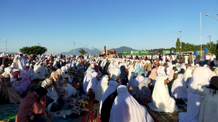 Tingkatkan Keamanan, TNI POLRI Dan  Instansi Terkait Laksanakan Pam Sholat Idul Fitri 1444 H Di Pelabuhan Larantuka