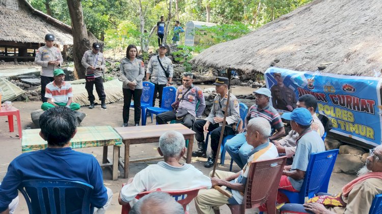 Melalui Kegiatan Jumat Curhat, Kasat Binmas Polres Flotim Dengar Curhatan Warga Desa Ile Padung